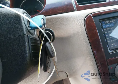 2008 Buick Lucerne Cxs из США, поврежденный, VIN 1G4HE57Y08U107577